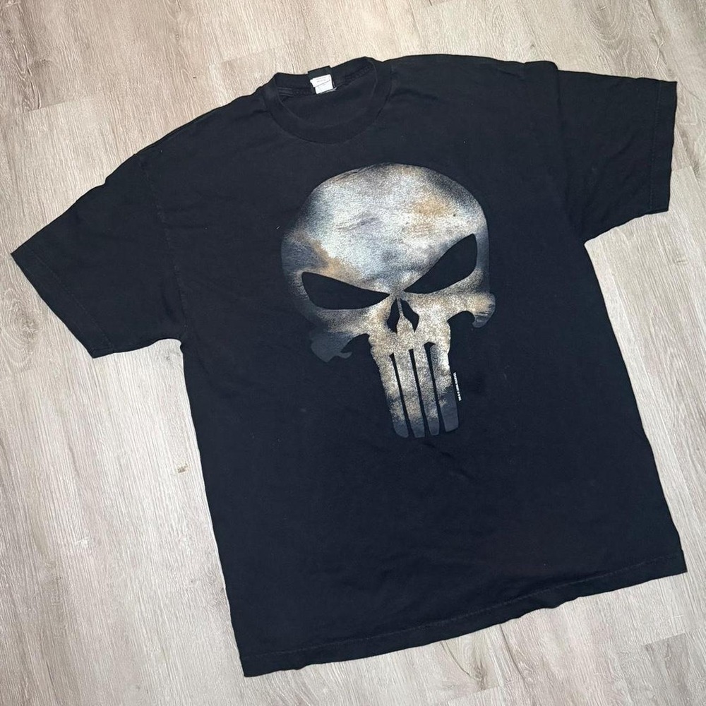 Y2K Marvel Punisher black t-shirt with silver skull graphic
